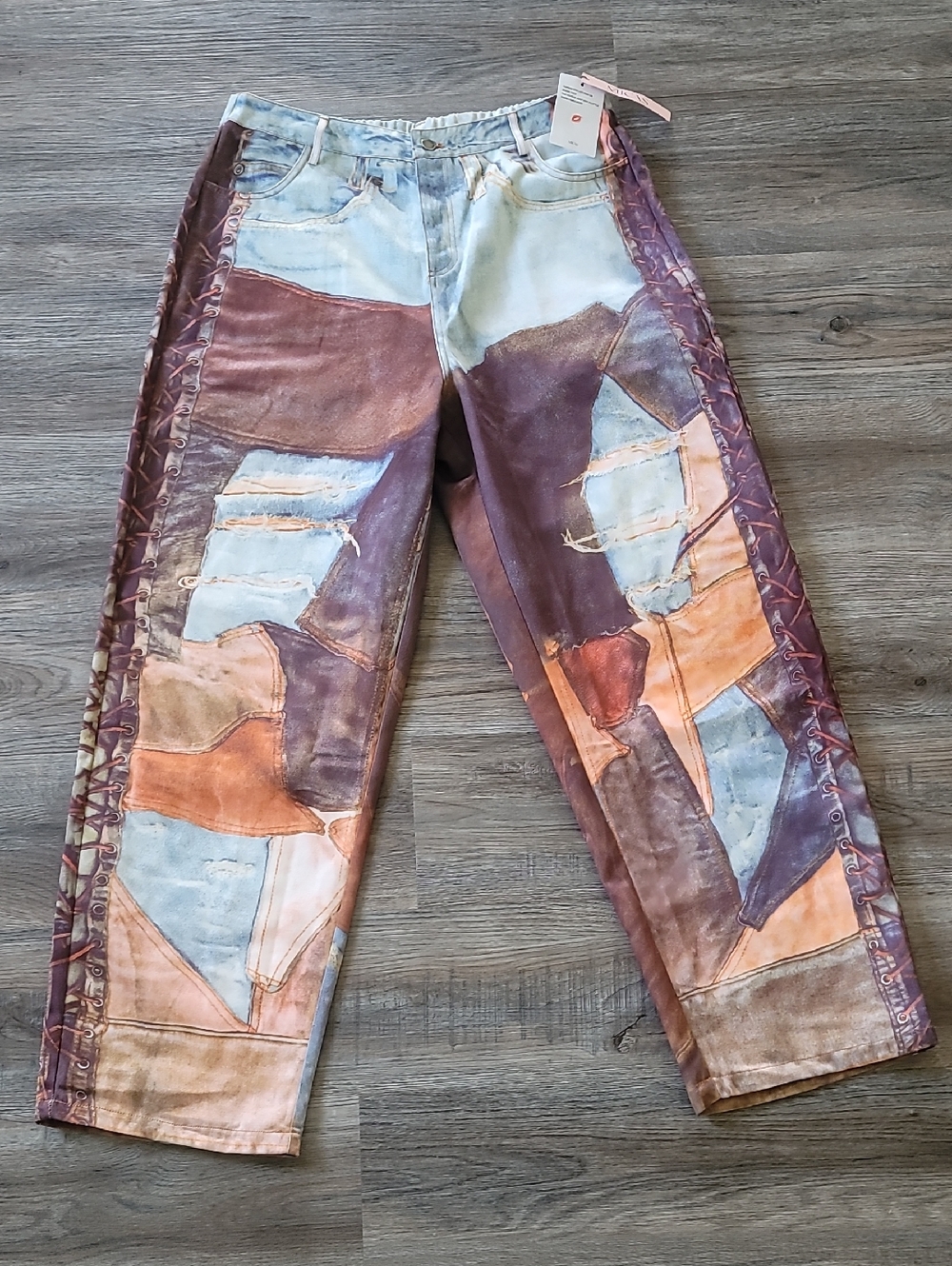 Patchwork Graphic Straight-Leg Women’s Pants in Multicolor